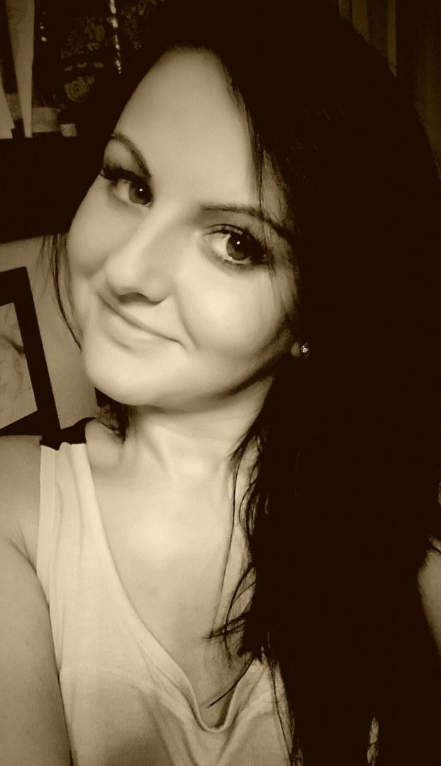 Saskia24 uit Friesland,Nederland